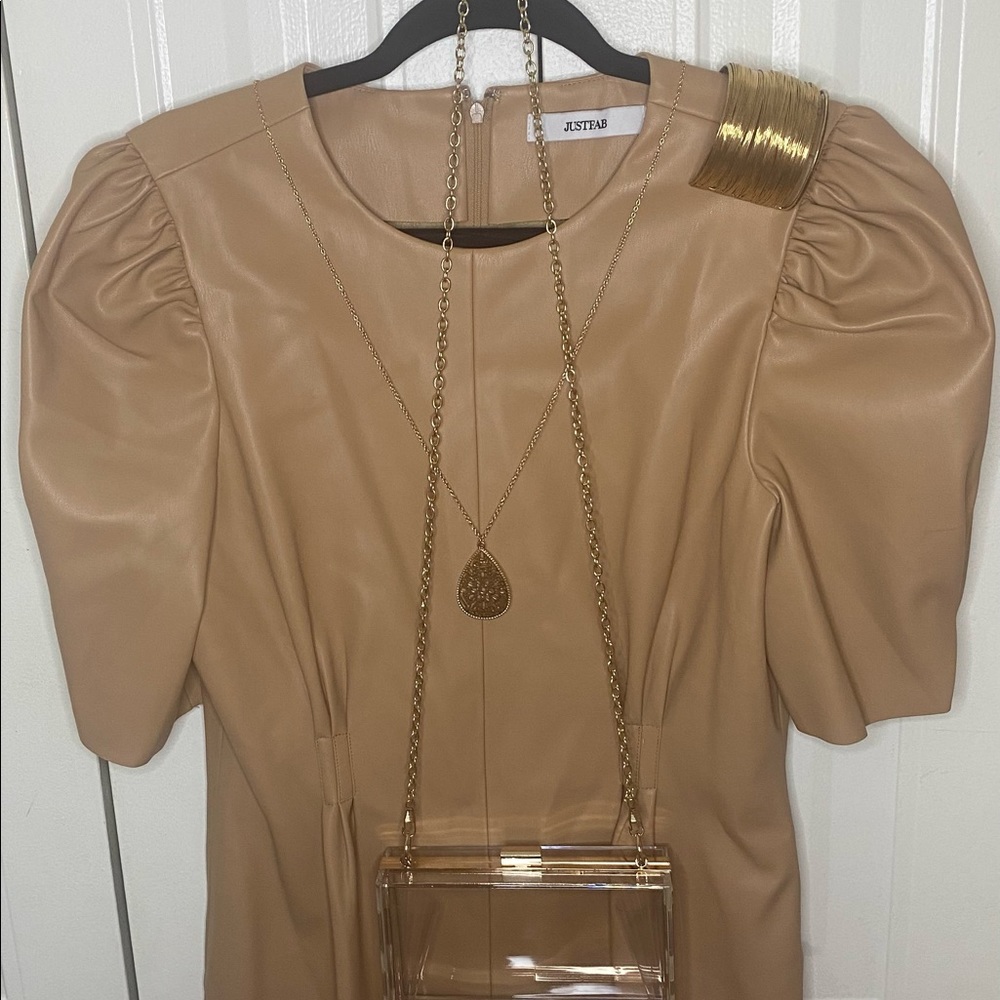 JustFab Camel Puff Nude Dress✨🪐🤎